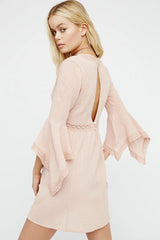 Minivestido calado con gancho