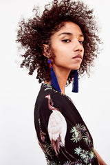 Pendientes largos con borlas y cuentas