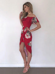 Hermoso vestido midi de algodón con estampado floral y volantes con hombros descubiertos