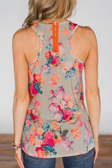 Camiseta sin mangas rosa con diseño de cremallera estampada