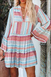 Express Yourself – Gestreiftes, langärmliges Minikleid mit Boho-Print