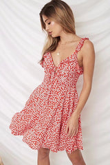 Vestido corto con volantes temblorosos Tough Love