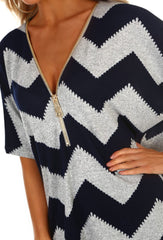 Persönlichkeits-T-Shirt mit V-Ausschnitt und Reißverschluss