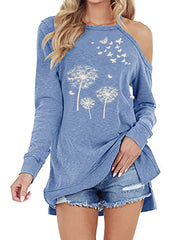 Ein schulterfreies, blumenbedrucktes Damen-T-Shirt mit langem Schnitt