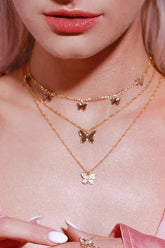 Collar de mariposa dorada Growing Towards Glam
