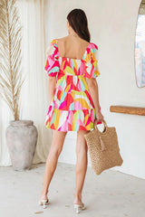 Vestido mini fruncido con mangas abullonadas y estampado atrevido