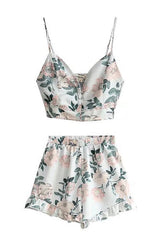 Kleiner Anzug mit frischem Print