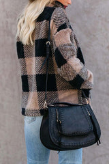 Plüschjacke mit kariertem Revers