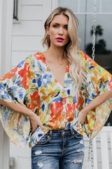 Camisa con cuello en V y estampado floral Wildrose