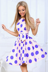 Vestido mini de lunares entallado y acampanado