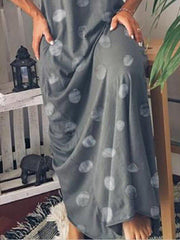 Vestido recto informal con cuello en V y estampado de lunares