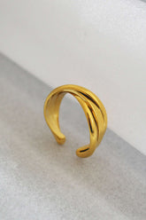 Anillo de puño chapado en oro