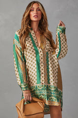 Vestido mini de manga larga con estampado bohemio "Nunca es tarde"