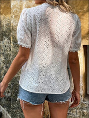 Blusas de manga corta con encaje y escote en V en color puro