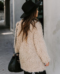 Plain elegant hairy collarless coats