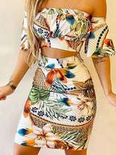 Conjunto de falda ajustada con hombros descubiertos y estampado de vestidos patinadores