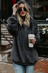 Sudadera con capucha y cremallera de piel Closer to You