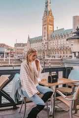 Suéter con mangas de murciélago de Blancanieves