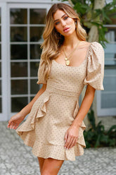 Minivestido con mangas abullonadas y lunares de la Princesa Diana