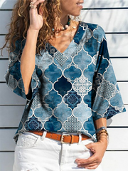 Camisas y blusas con estampados geométricos de talla grande