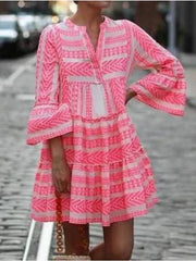 Vestido corto mini con vuelo, negro, azul, rosa, verde, manga 3/4, estampado geométrico, primavera-verano, escote en V, estilo bohemio, con puños acampanados, tallas S, M, L, XL, XXL, 3XL.