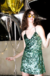 Grünes Pailletten-Minikleid