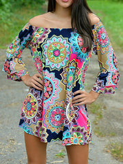 Vestido mini sexy con estampado floral, manga larga, hombros descubiertos y cuello redondo