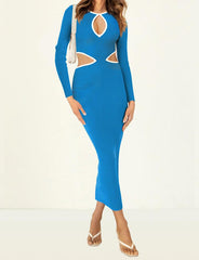 Vestido de punto calado con cuello redondo y manga larga en contraste de color