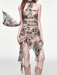 Ärmelloses, lässiges Kleid mit Papierdruck, Neckholder und Holzohrbesatz