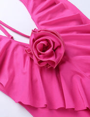 Vestido corto de verano con cuello en V y volantes de flores para