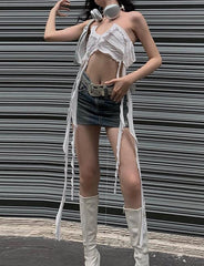 Top corto de tirantes con volantes y serpentinas para salir en verano