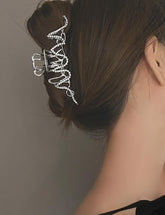 Pinza para el cabello con ondas de diamantes de imitación