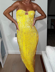 Vestido de fiesta con lentejuelas, sin tirantes y dobladillo irregular