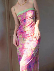 Schmales Unterkleid aus Satin mit Blumenmuster