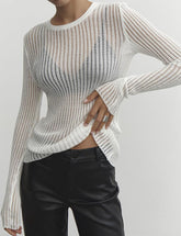 Top de punto acanalado con rayas transparentes