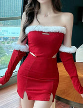 Vestido rojo de tubo con escote halter, riñonera y caderas