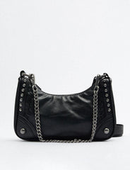 Bolso bandolera de mano con cadena estilo rock