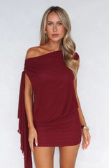 One-shoulder ribbon backless irregular hip-hugging dress