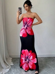 Strapless Figure-Hugging Long Dress