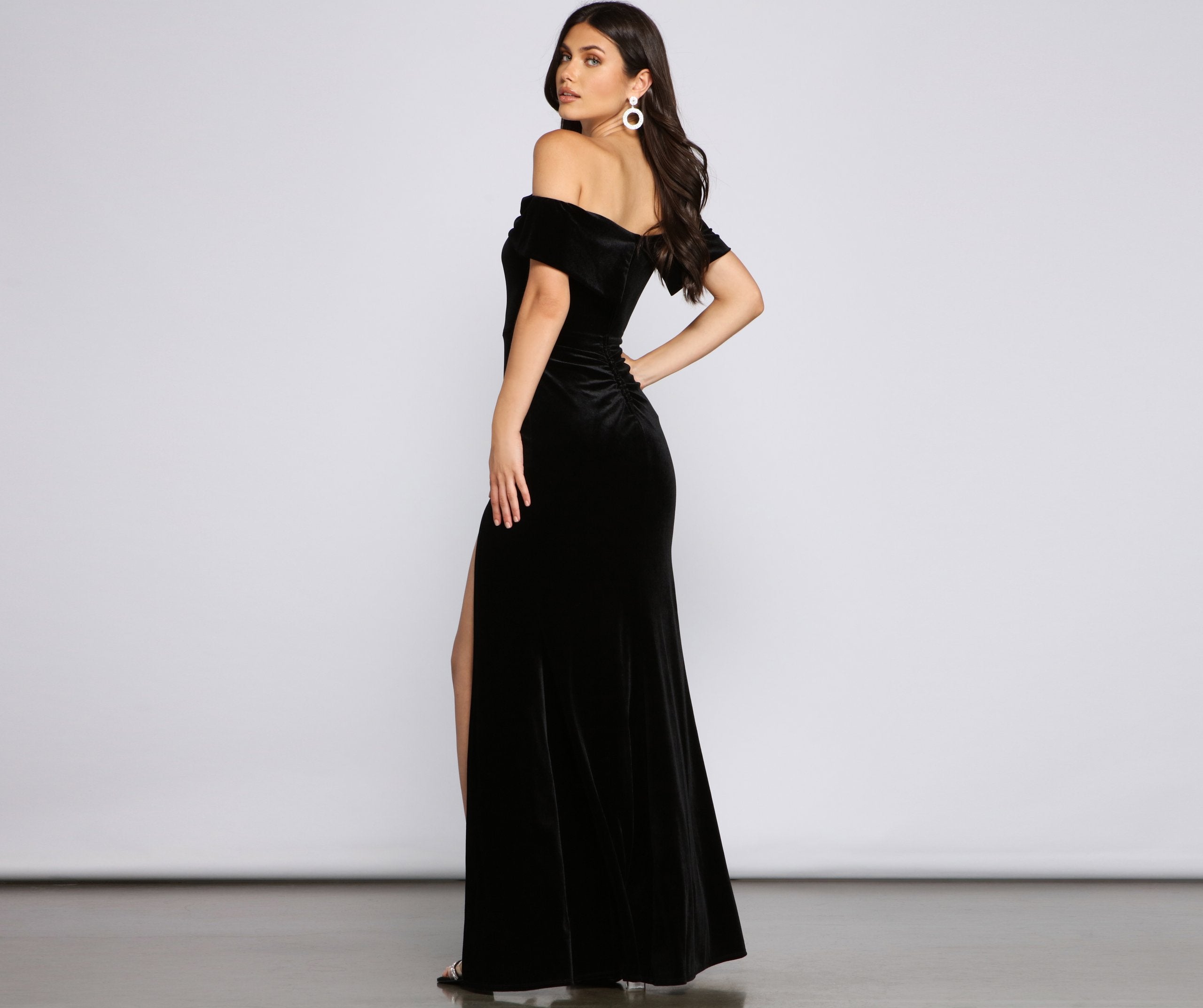 Olivia Formal Velvet Off-The-Shoulder Maxi Dresses