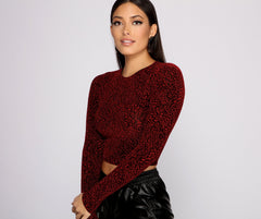 So Chic Crew Neck Lurex Crop Top