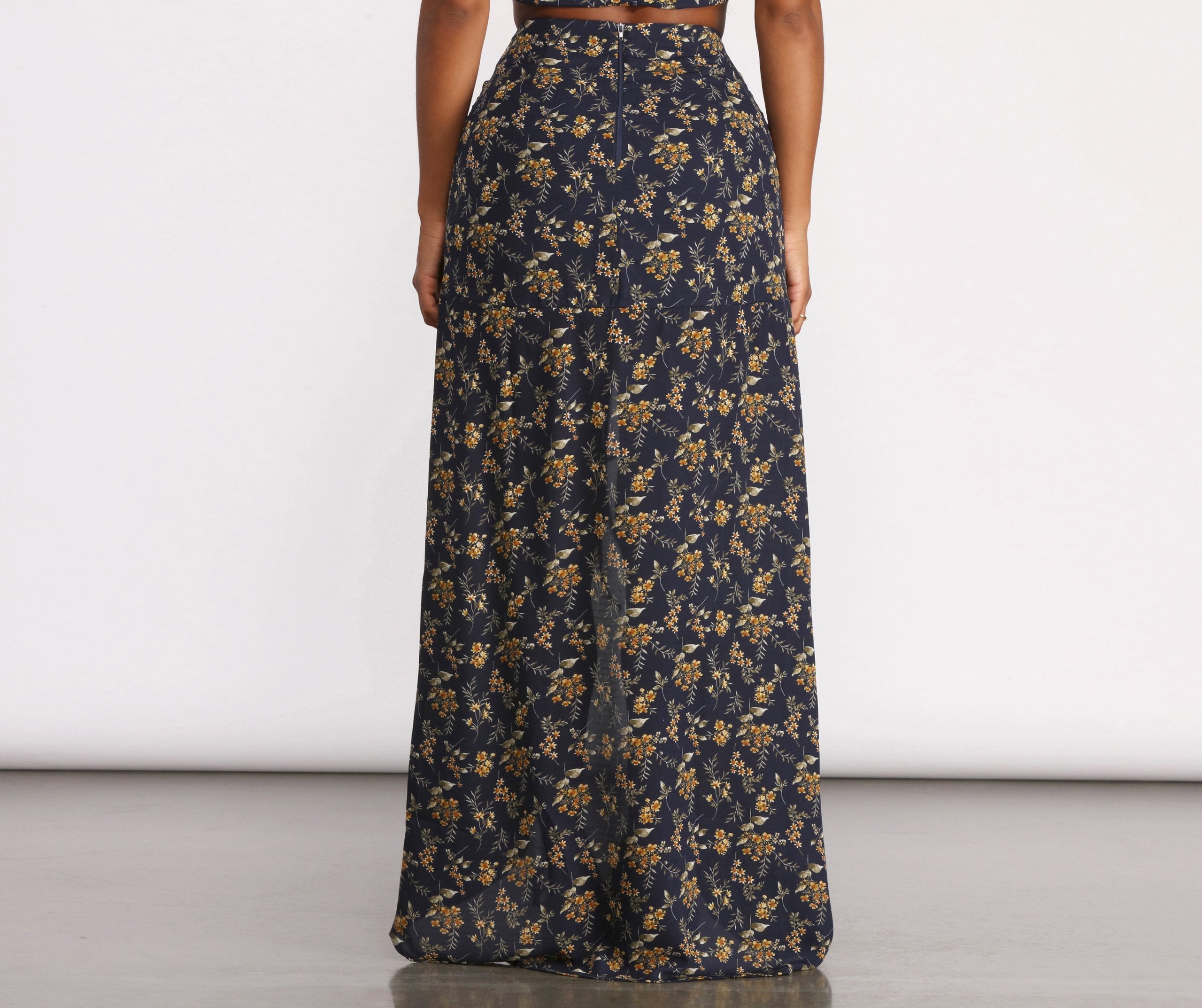 Ditsy Floral Ruched High Slit Maxi Skirt