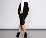 Simplicity Fitted Midi Skirts