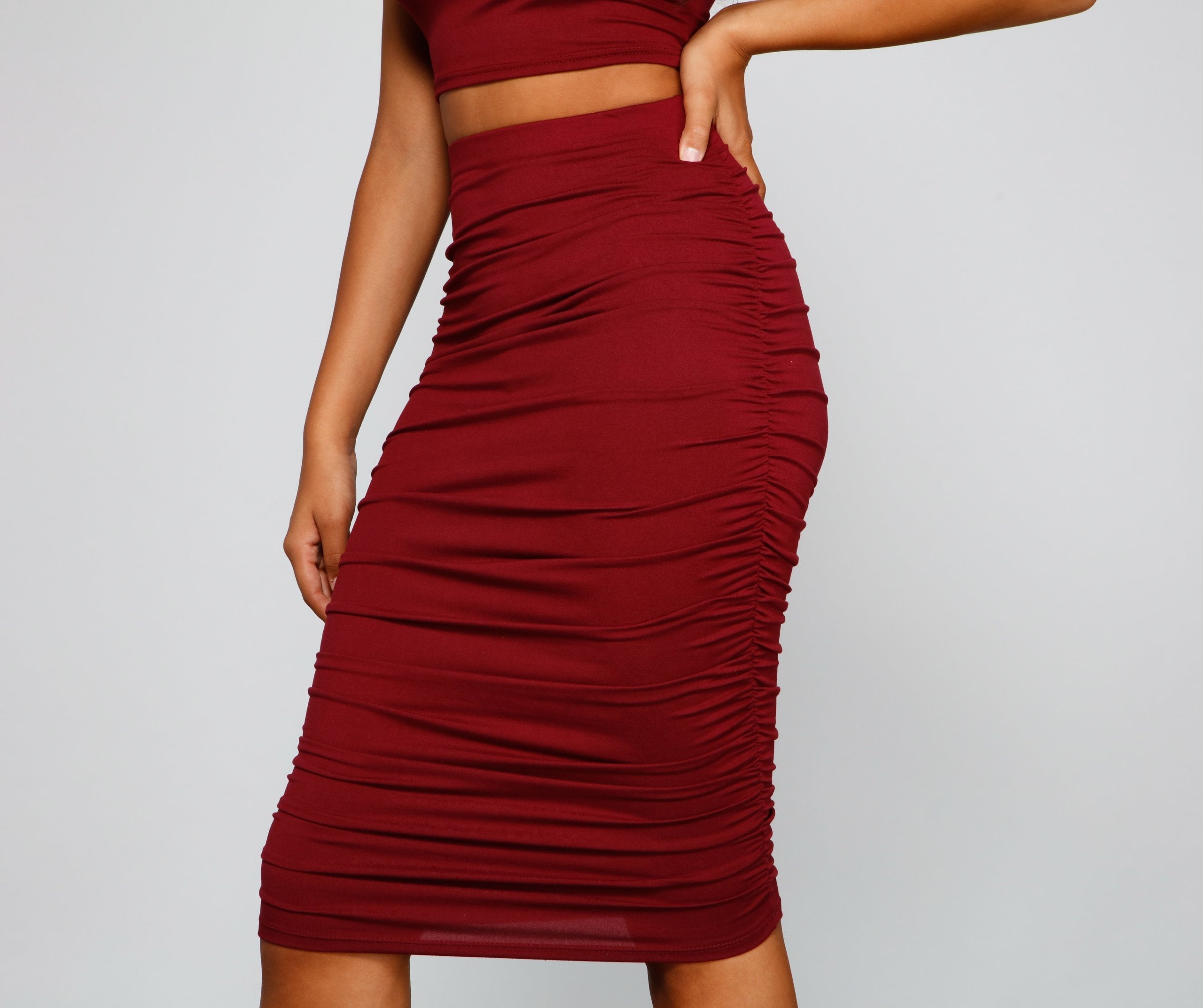 Chic And Basic Ruched Midi Skirts