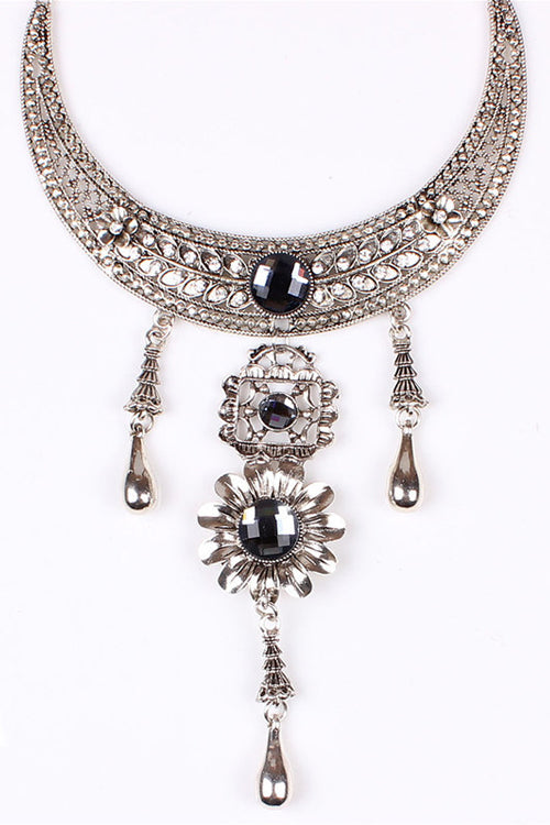 Vintage Crystal Silver Necklace