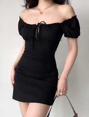 Retro Hollow Lace Square Neck Puff Sleeve Black Dress with Wooden Ears